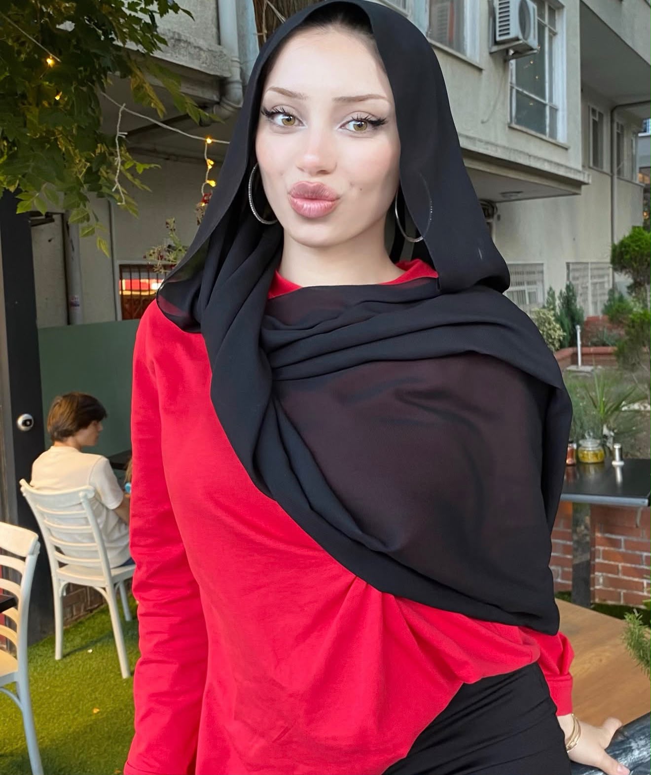 Alaplı Zarif Bir Sevgili Bayan Escort Kayra