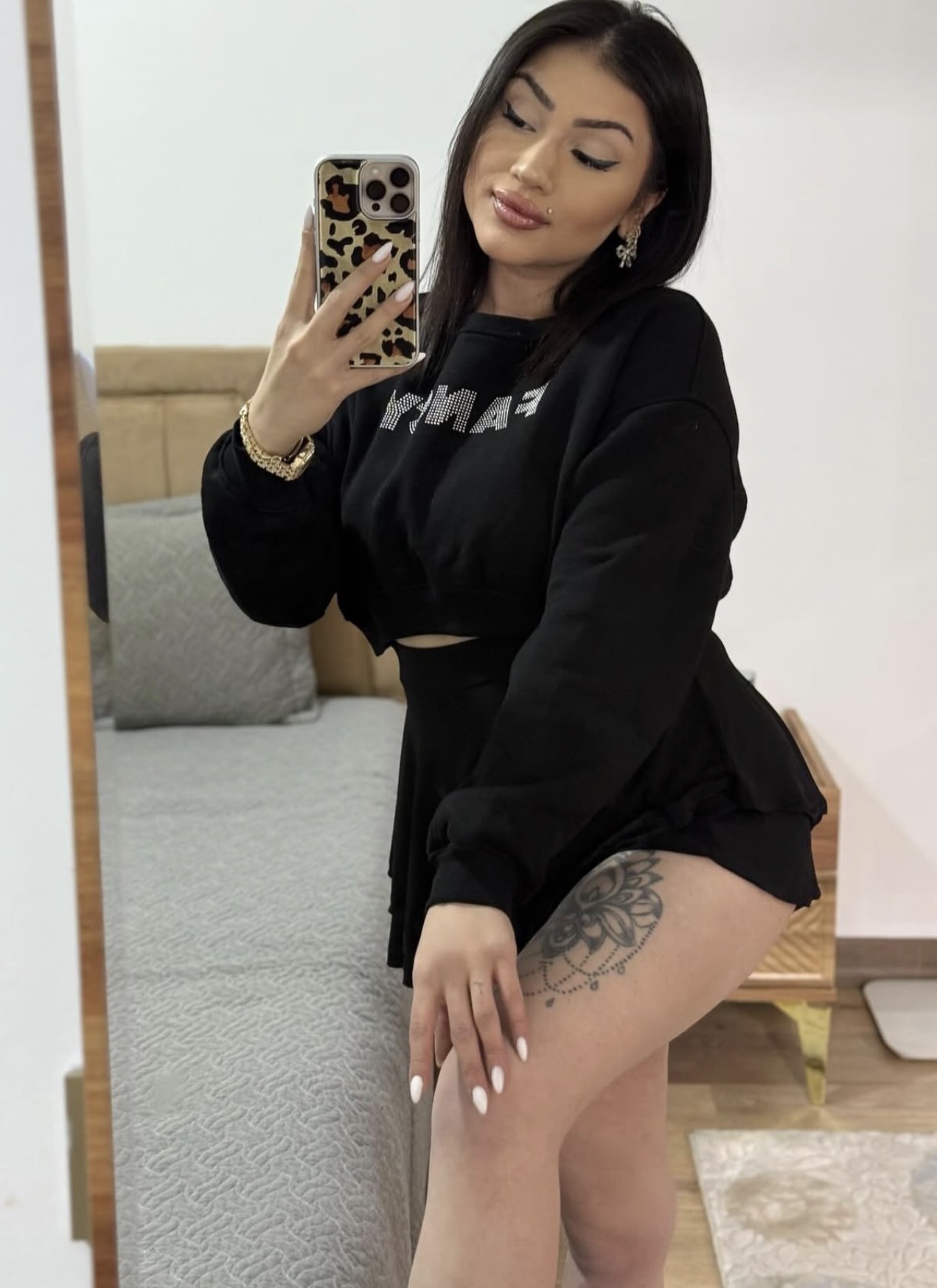 Enseköy Sabırlı Bayan Escort Bayan Emel